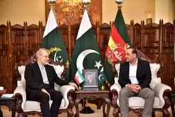 دیدار لاریحانی با فرمانده ارتش پاکستان

