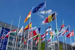 اتحادیه اروپا در یک اقدام نمایشی ۱۴ میلیون یورو به افغانستان اختصاص داد 