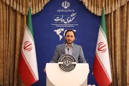 تصمیمی برای افرایش نرخ بنزین در دولت گرفته نشده/ وزیر ارتباطات درخواست رفع فیلتر از گوگل پلی را مطرح کرده/ درباره جزایر سه گانه باهیچ طرفی تعارف ندارد