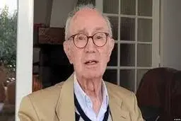 روشنفکر  چپ آزادی‌خواه

