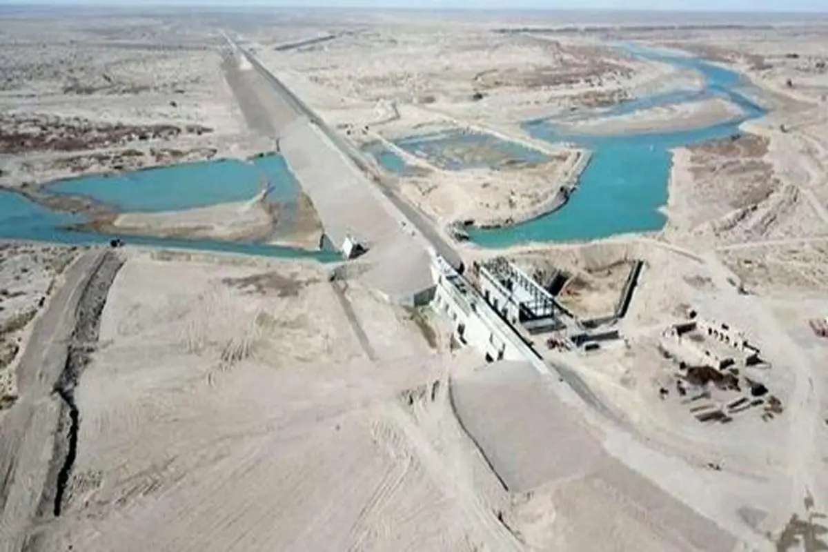 تصاویر ماهواره خیام نشان می دهد طالبان با انحراف مسیر آب هیرمند، مانع رسیدن آب به ایران شده