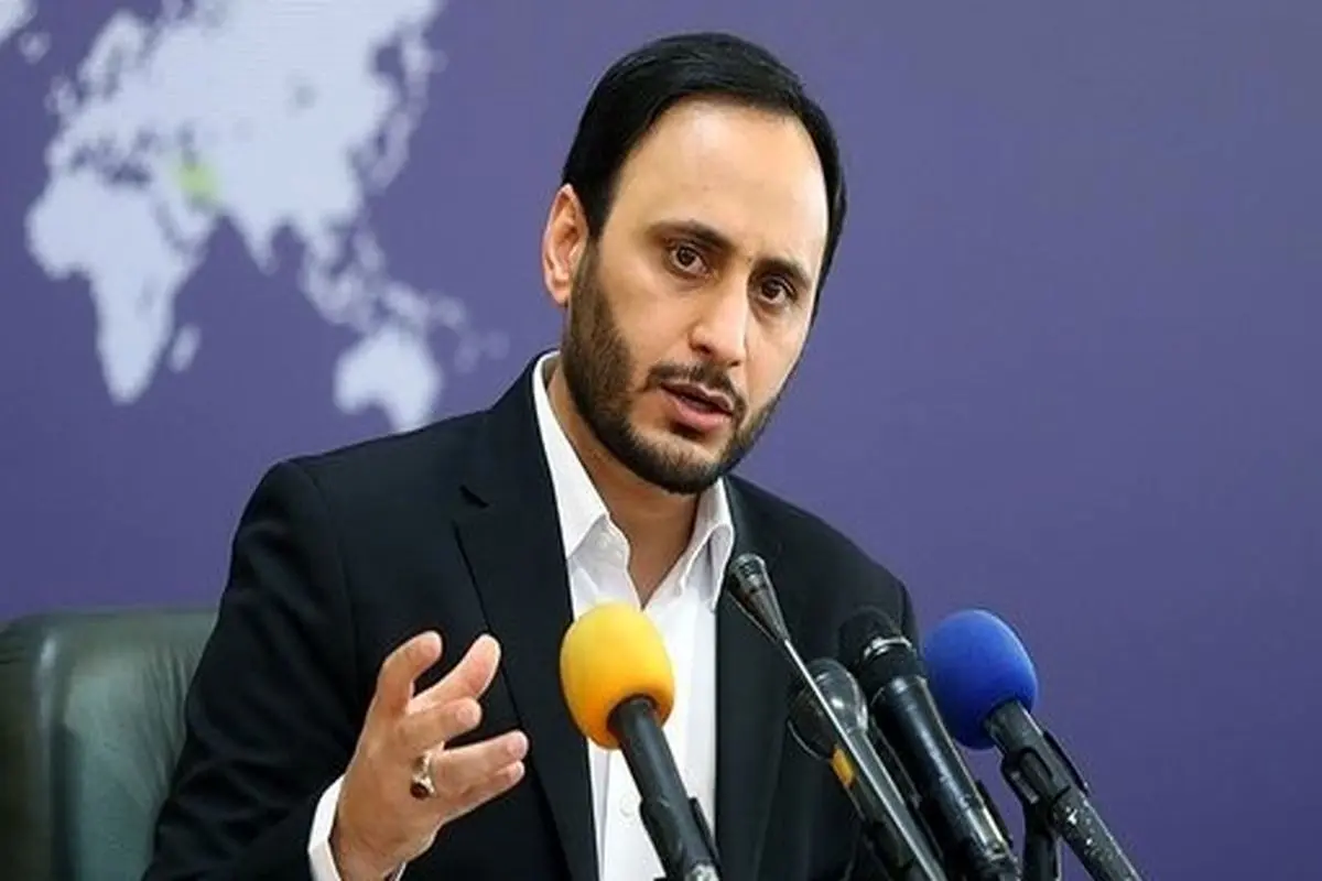 واکنش سخنگوی دولت به شایعه گران شدن بنزین

