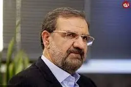 استایل محسن رضایی با لباس نظامی در گفتگو با شبکه تلویزیونی الجزیره