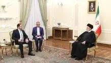  میدان دادن به بیگانگان امنیت‌آور نیست

