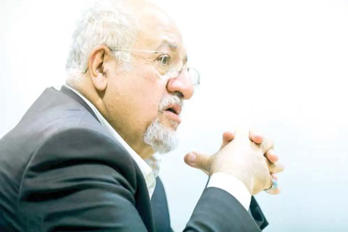 جریان اقلیت مجلس دوازدهم باید از «جریان سوم» به «نیروی سوم» تبدیل شوند
