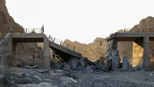 سرگردانی مردم و رانندگان پس از حمله آمریکا به پل محور رودان - بندرعباس + عکس