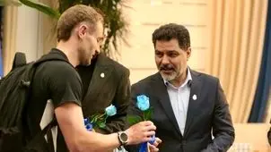 تیم الوصل برای بازی با استقلال وارد تهران شد