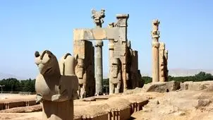 ۸ طرح برای مراقبت از تخت جمشید