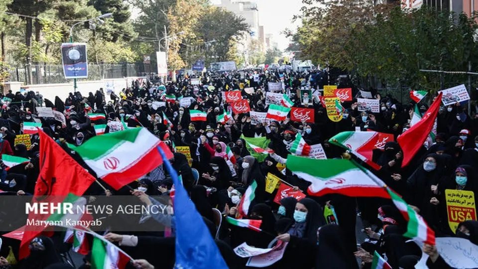 Iran marks US embassy takeover anniv. with huge rallies