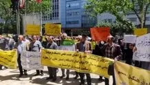 اساتید اخراجی دانشگاه فرهنگیان تجمع کردند