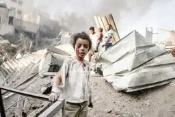 ‎۳۸۰ نویسنده به نسل‌کشی در غزه اعتراض کردند
