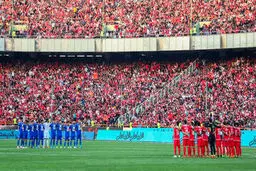 درآمد نجومی صدا سیما از استقلال و پرسپولیس+عکس

