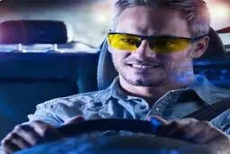 عینک رانندگی در شب: کمک یا فریب؟