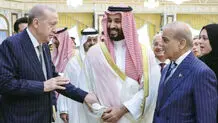 ارتش، پول، بمب اتم