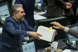 آغاز رأی‌گیری برای «علی‌آبادی»