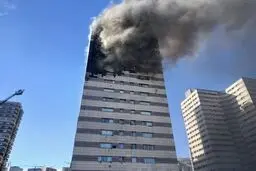 برج ۱۶ طبقه در چیتگر آتش گرفت