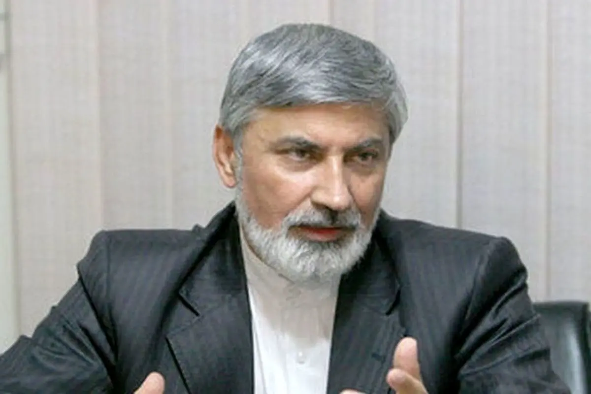 یک اصولگرا:‌ زدن ناو آمریکایی‌ها برای ما از آب خوردن هم راحت‌تر است!