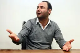 حمله با قمه به سرمربی استقلالی

