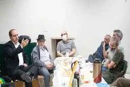 جشن ۲۲ سالگی «شرق» به میزبانی انجمن صنفی روزنامه‌نگاران استان تهران برگزار شد