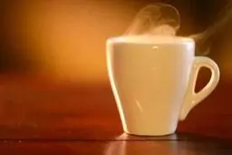 با فواید نوشیدن آب داغ آشنا شوید
