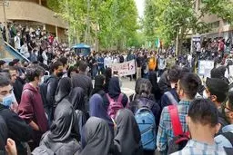 نماینده مجلس: ورود لباس شخصی یا نیروی انتظامی به دانشگاه باید بررسی شود