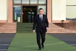 رئیس جمهور ازبکستان وارد تهران شد

