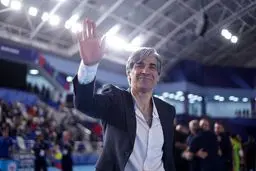 حمله شمسایی به فردوسی‌پور: او پشت تریبون خودش نشسته و هر اراجیفی می‌خواهد می‌گوید