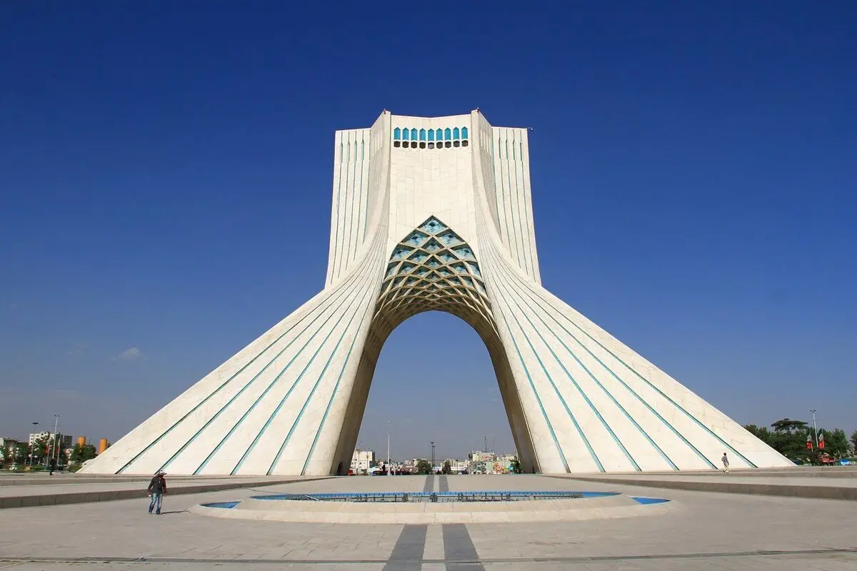 تعارض  بر سر آزادی