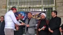 سام درخشانی بدهکار است