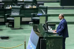 
رفع کمبود کالاهای اساسی و جلوگیری از انحصار از اولویت‌های وزارت جهاد خواهد بود
