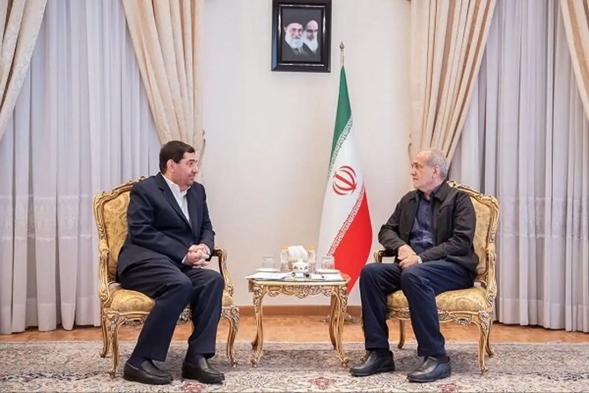 پزشکیان و آملی‌لاریجانی و محمد مخبر در یک قاب