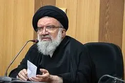انتقاد احمد خاتمی از موضع انتخاباتی حسن روحانی​
