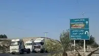 صف کامیونداران میناب به یاد قربانیان بندر/ ویدیو