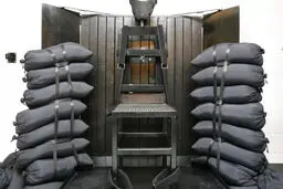 اعدام با جوخه آتش به جای تزریق 