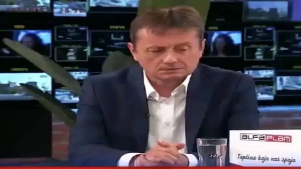 وزیر سرمایهگذاری صربستان در گفتوگوی تلویزیونی دچار سکته شد + ویدئو