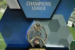 «اوراوا ردز»  از  استقلال عبور  کرد و  قهرمان آسیا شد