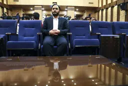 دسترسی بدون فیلتر فرزندان مقامات صحت ندارد/هم اهل مذاکره‌ایم هم به «میدان» پشت نمی‌کنیم
