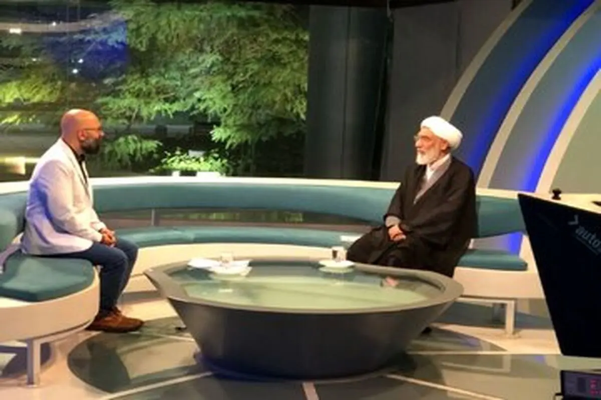 سوال عجیب مجری شبکه خبر درباره حادثه شیراز/ ویدئو

