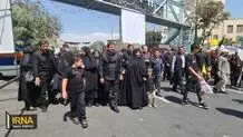 معاون رئیسی با خانواده‌اش به راهپیمایی اربعین آمد/ عکس

