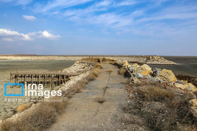 Sharghonline Urmia Lake 08