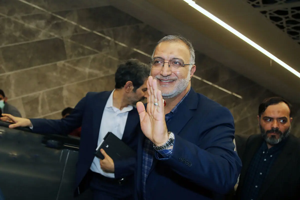 پایتخت یک‌سال با زاکانی
