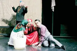 راوی دیوار پنجم