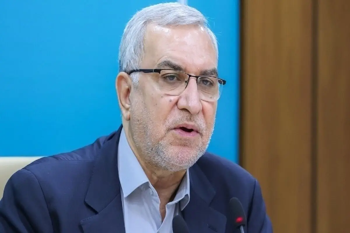 وزیر بهداشت: پرداخت فوق‌العاده خاص کارکنان نظام سلامت تصویب شد