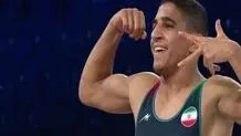 پیروزی قاطعانه عموزاد در مسابقات کشتی آزاد قهرمانی جهان 