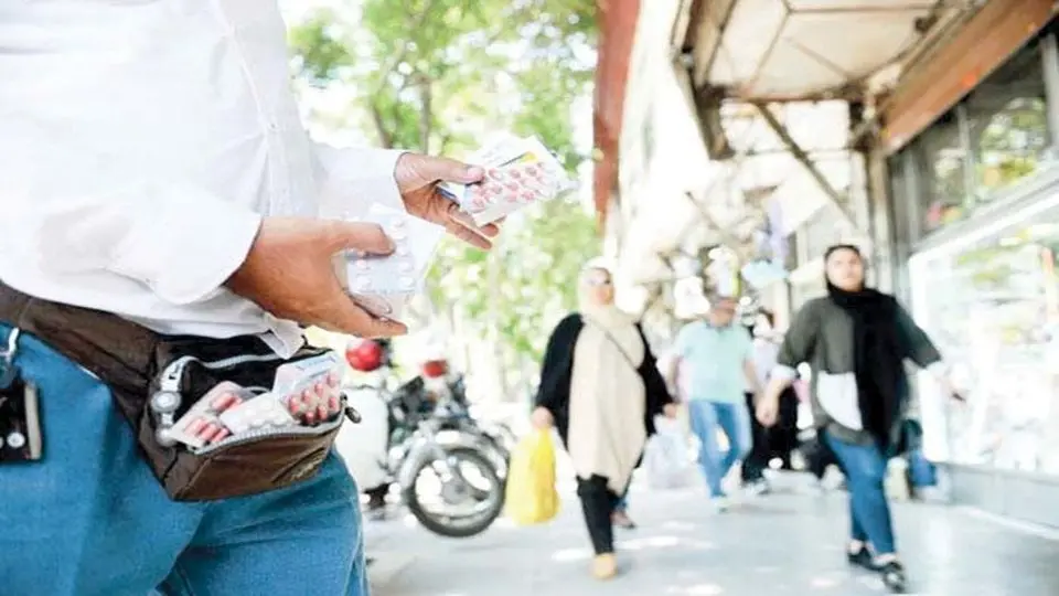 ویاس و ریتالین؛ از  بازار سیاه تا  نسخه‌فروشی