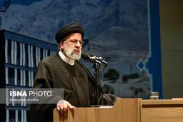 مبانی انقلاب اسلامی را در برابر شبیخون فرهنگی مصون کنیم