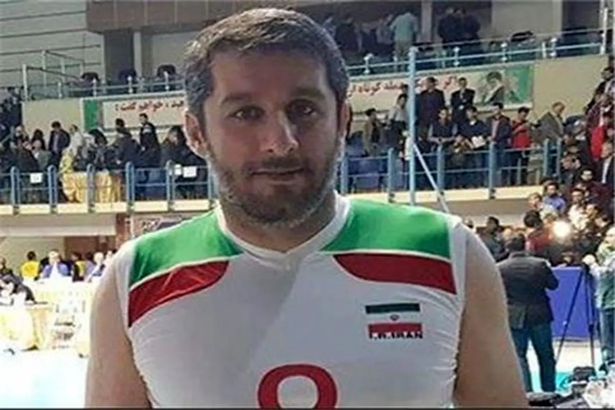 قهرمان پارالمپیک برای امرار معاش باید مسافرکشی کند