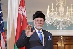 "تقدیر سلطنتی" از یوسف بن علوی یک هفته پس از برکناری