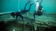 باستان‌شناسان لاشه کشتی ۲۵۰۰ ساله فینیقی‌ها را از زیر آب بیرون می‌آورند

