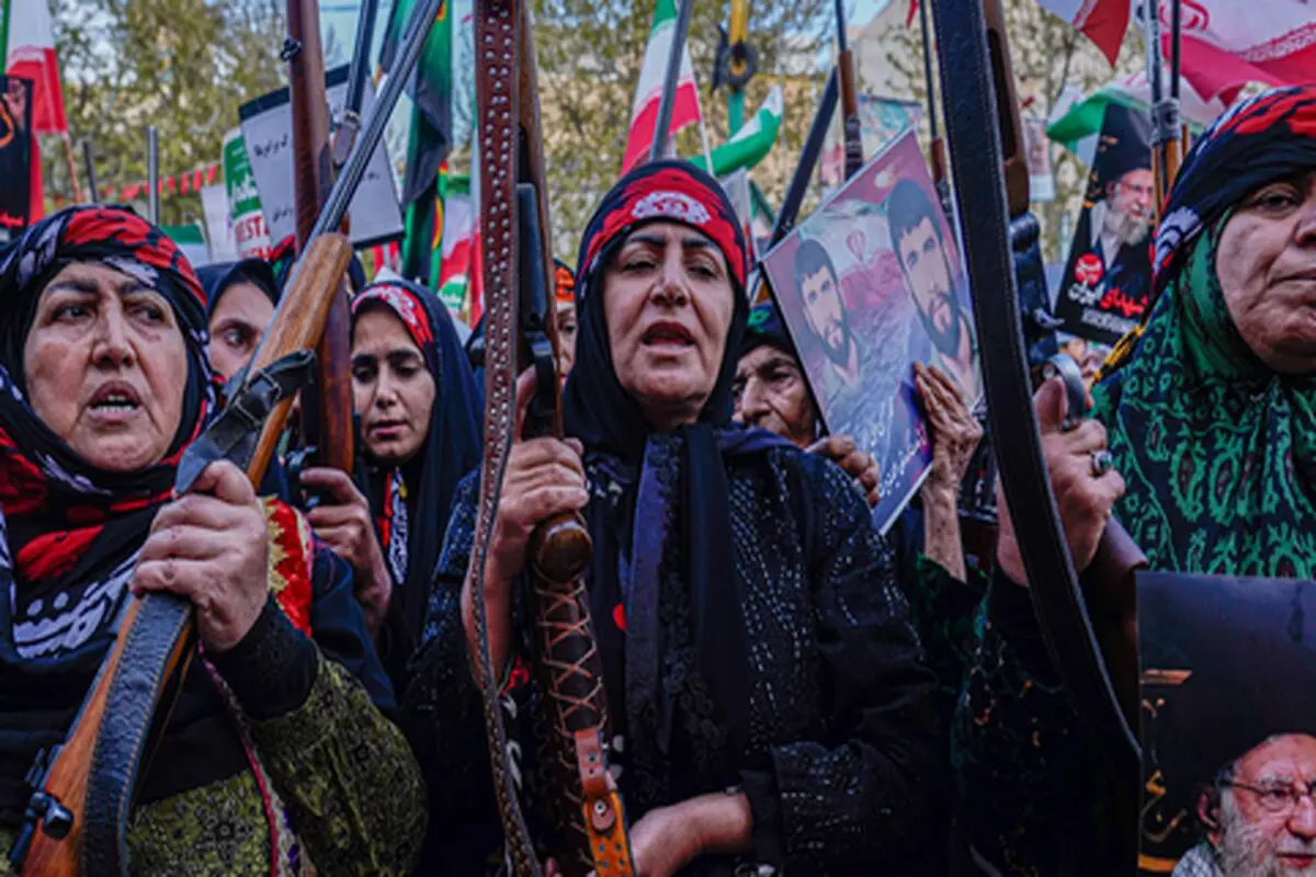 عکس‌هایی که فارس از زنان لر برنو به دست منتشر کرد 